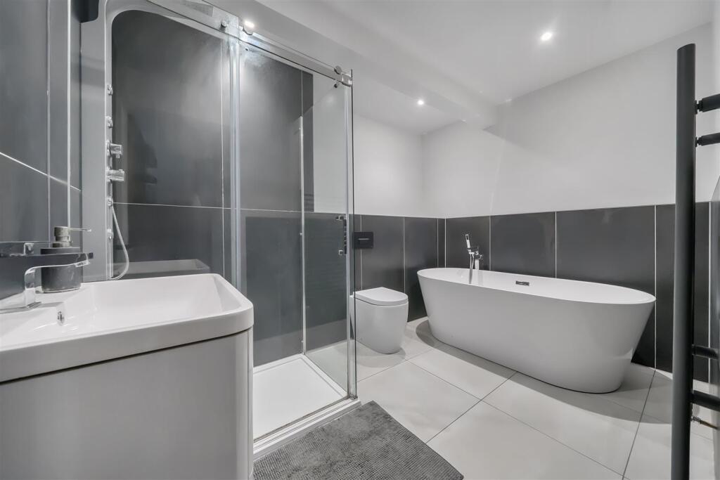 9. 1296409-7-682c9a2b532df-ARW-1.jpg