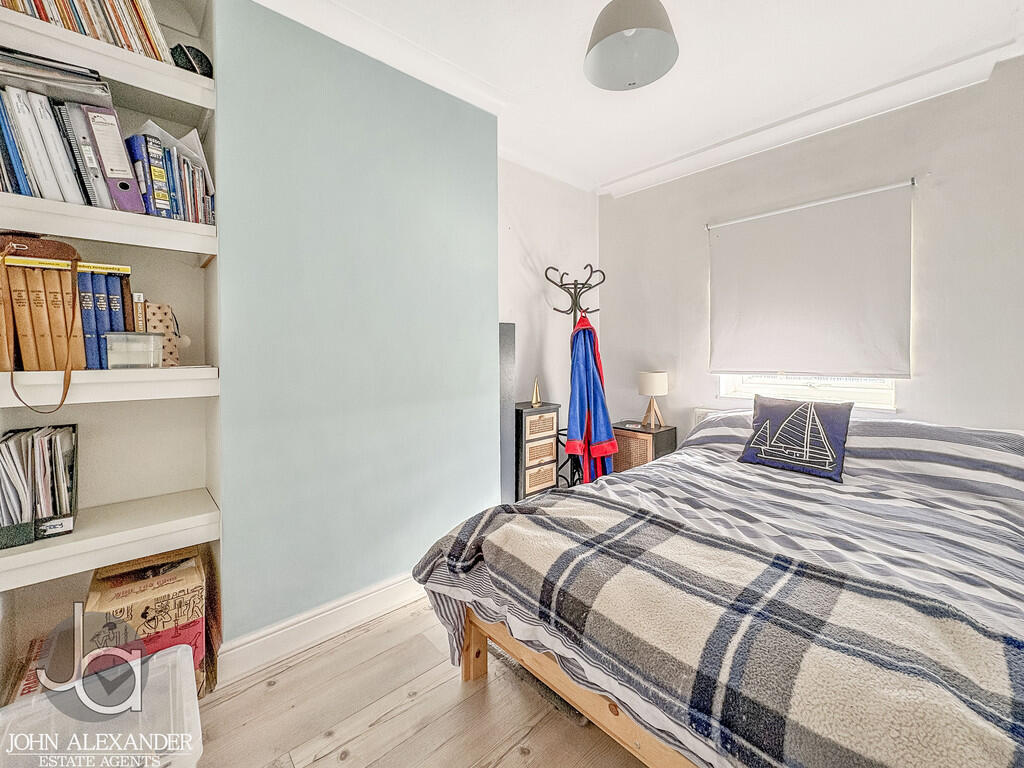 20251024_12005742...