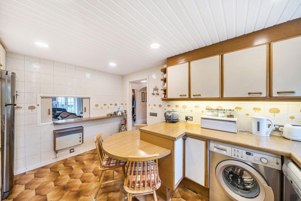 1365787-14-68e7c3...