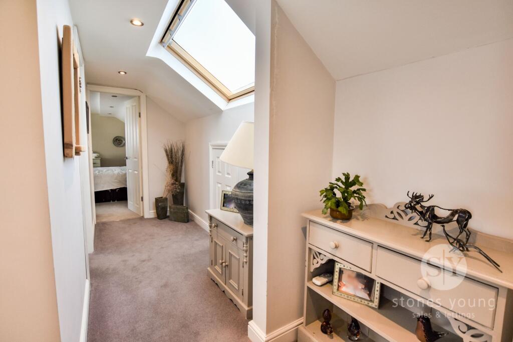 Landing &amp; Office/Study Area