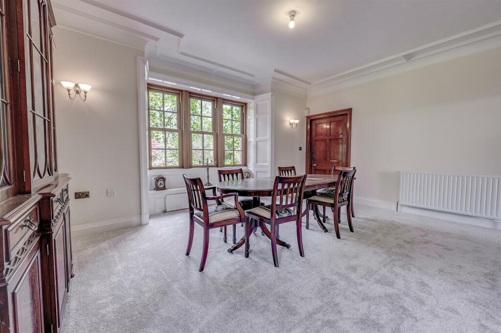 Watch Cross Dining Room