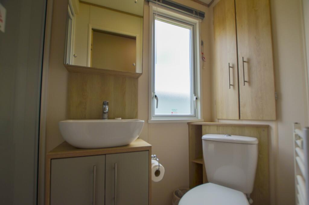 To Book A Viewing Call TPS Lostwithiel on 01208 87