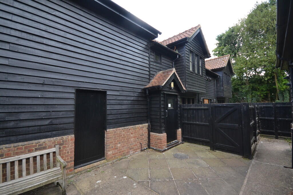 Stortford Road, Clavering