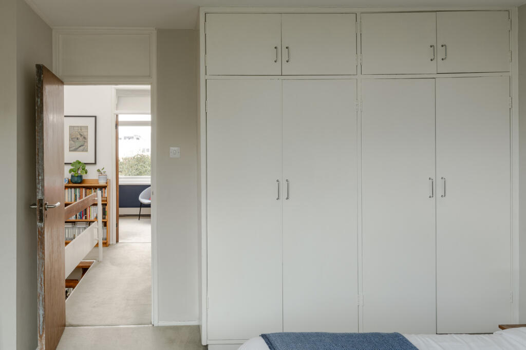 263340 - TMH_MOAT COURT-139.jpg