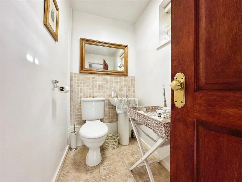 8c8fe500-image_picker_A069BA34-EB99-4E90-84E5-46F2