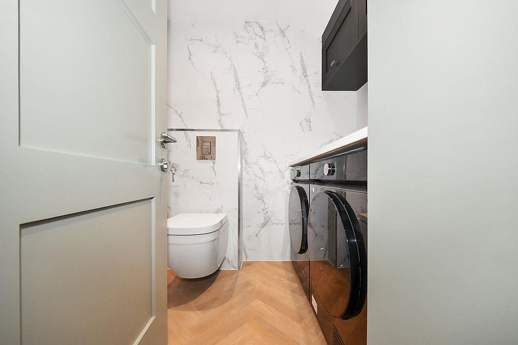 Cloakroom/Utility Room