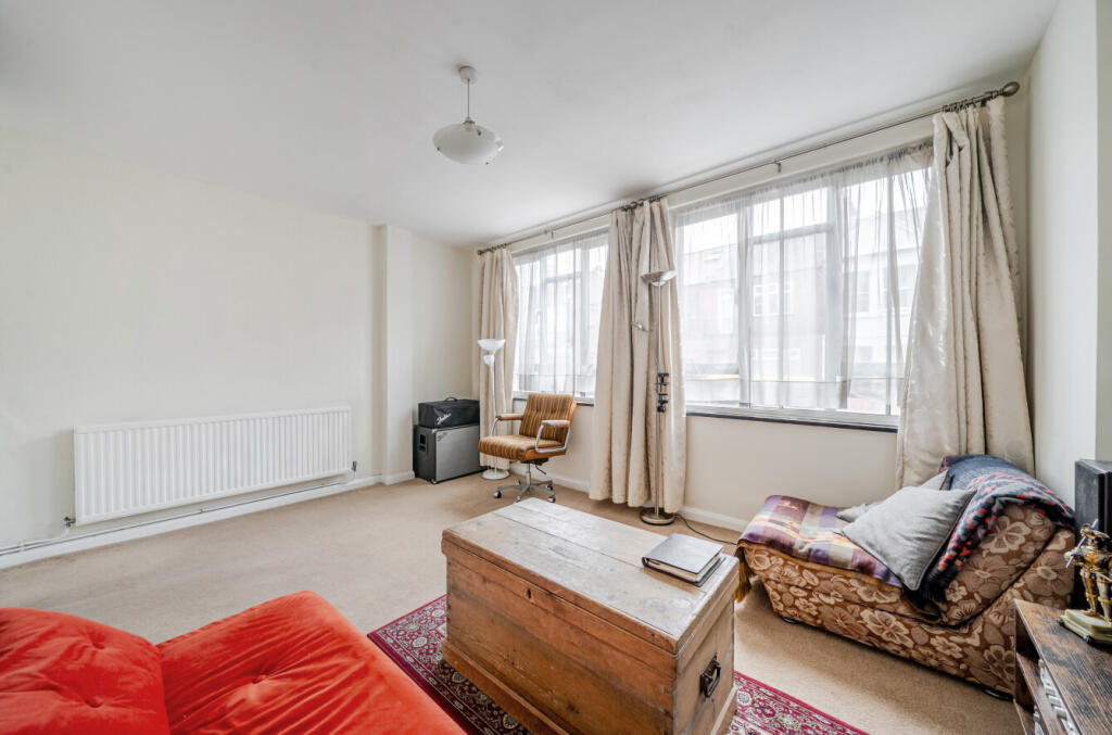 1330919-4-688cca9...