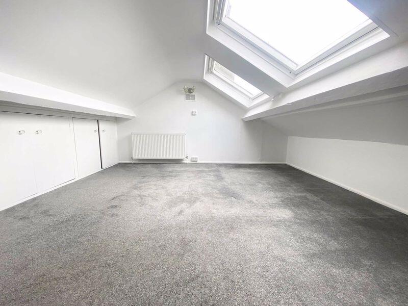LOFT ROOM