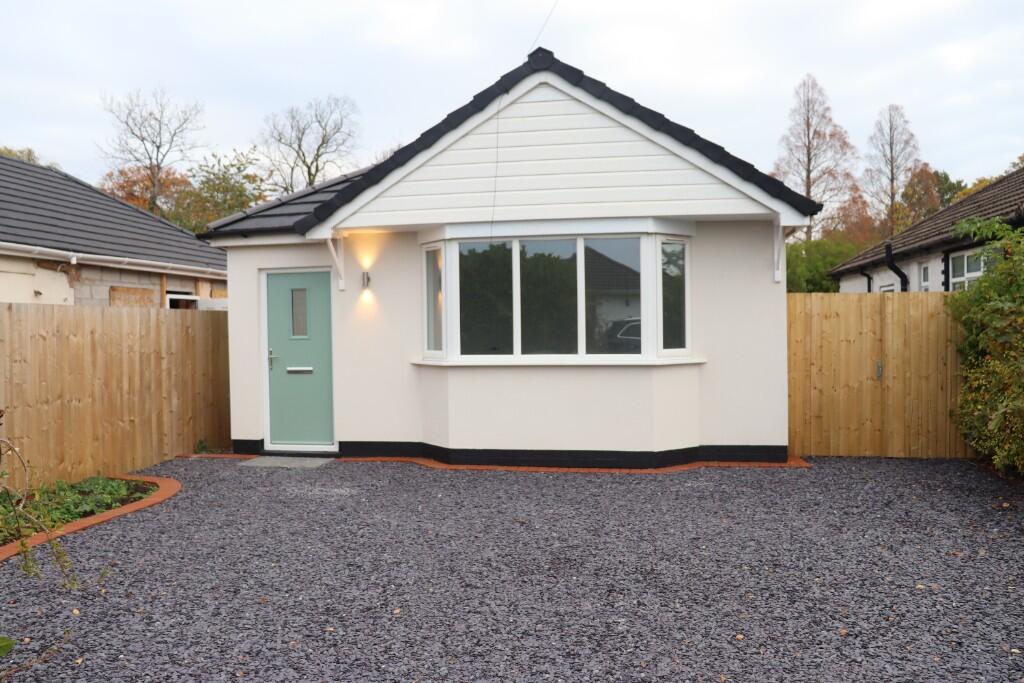 Oakfield Avenue, Chester, Cheshire, CH2