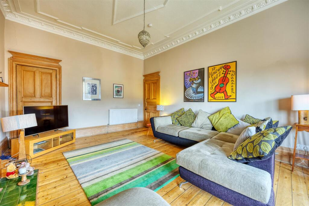 3-2_11_FALKLAND_STREET_GLASGOW_013.JPEG