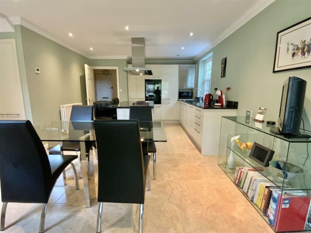 Kitchen/ Dining Room (GF)