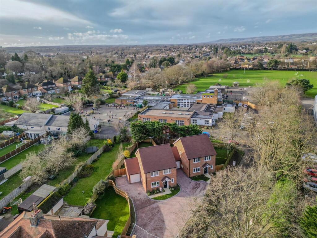 35a Teapot Lane Aylesford1.jpg