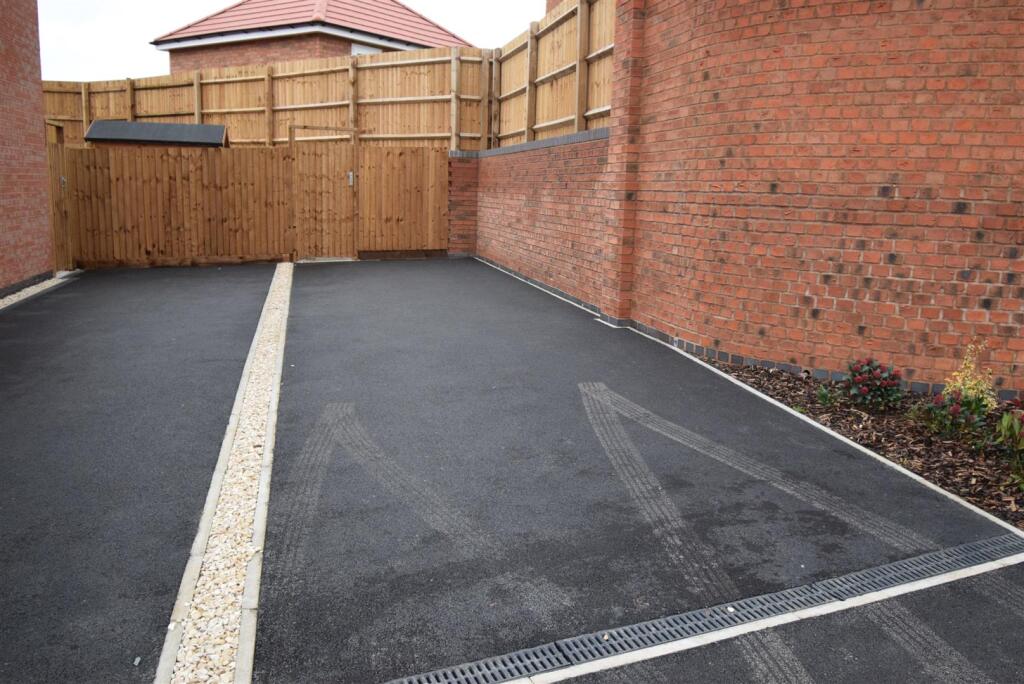 Side Driveway