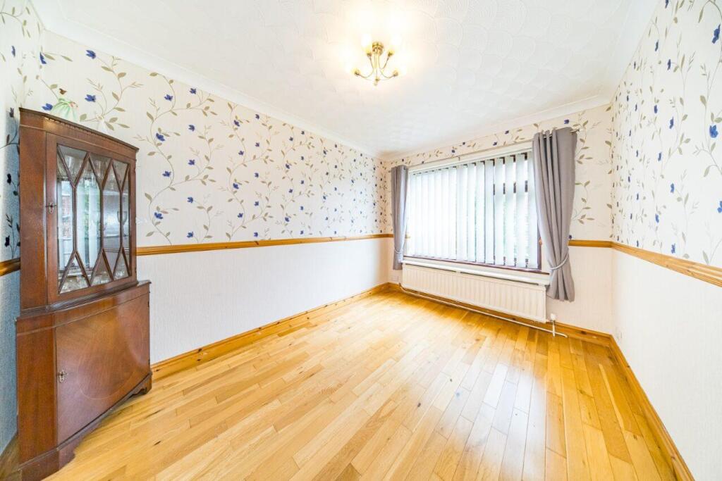 107 Old Lane dining room.jpg