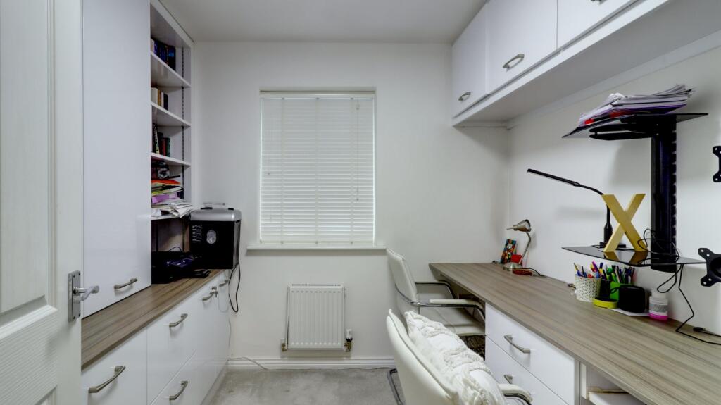 21. Bedroom 5
