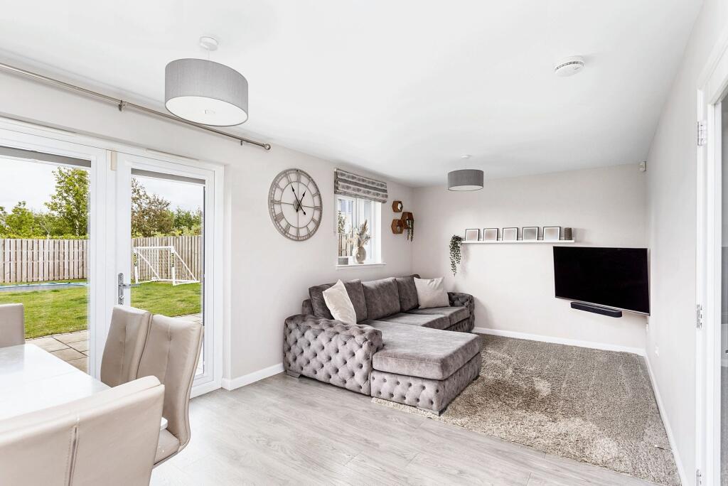 Kitchen Family Lounge