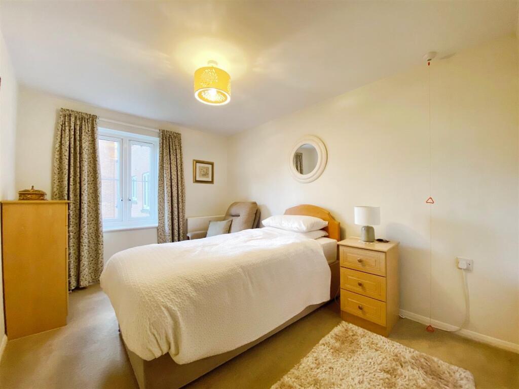 cb49ccae-image_picker_E28AF02A-E04A-4EAE-80AA-93E0