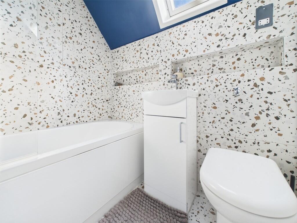 CAM02089G0-PR0474...