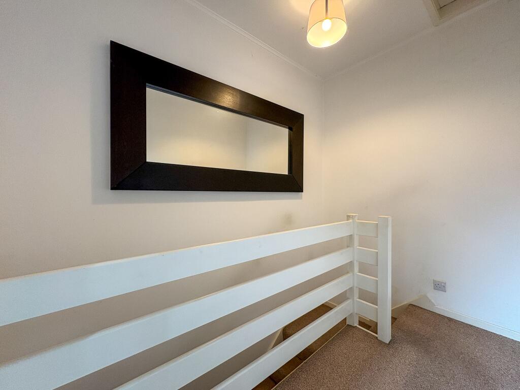 Stairs/landing