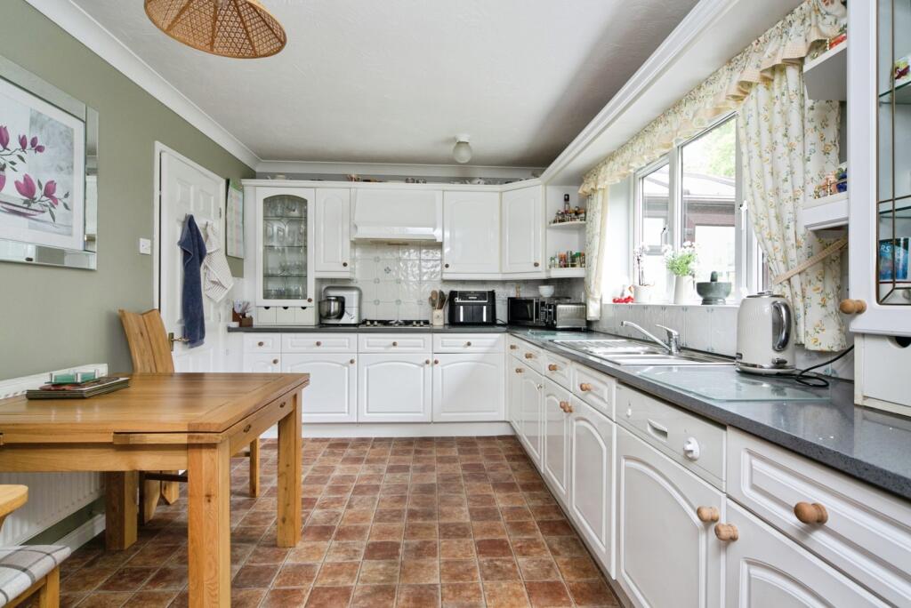 Breakfast Kitchen