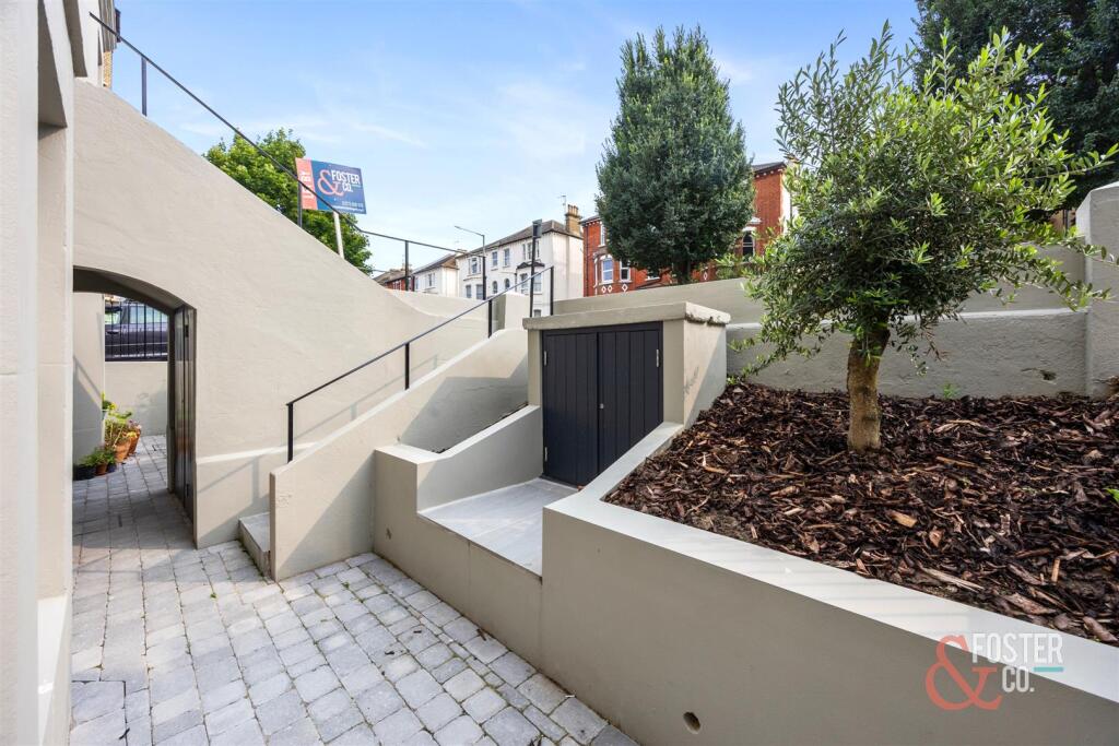 Clarendon Villas, 51, 1-010.jpg