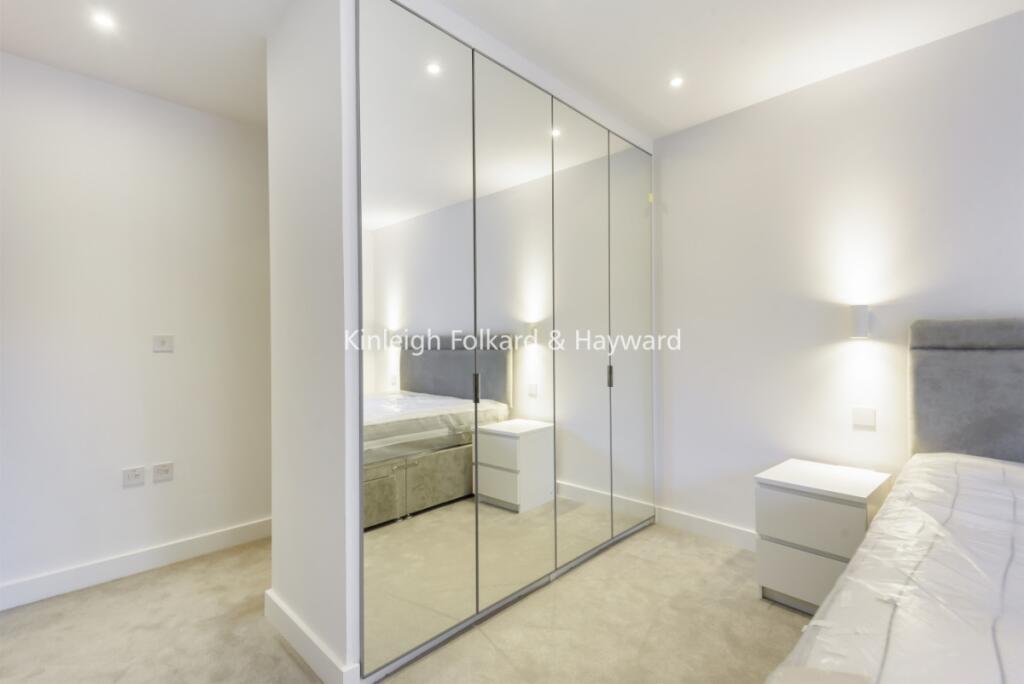 8833fe6d-0e3c-4d66-b