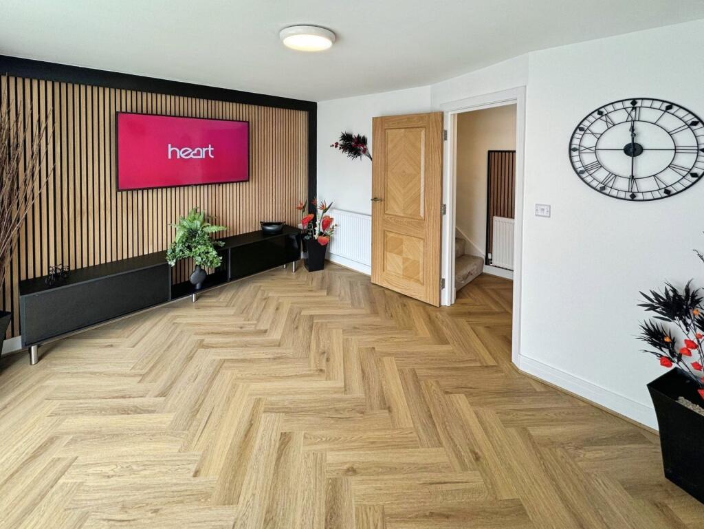 Show Home Photograph