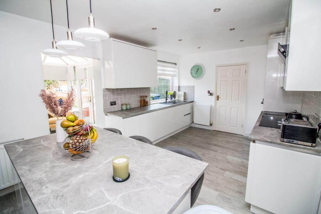 Kitchen/Diner Pic 3.