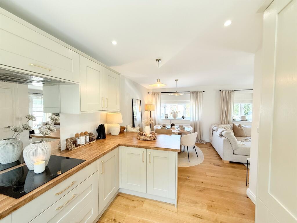 Lounge/Diner/Kitchen