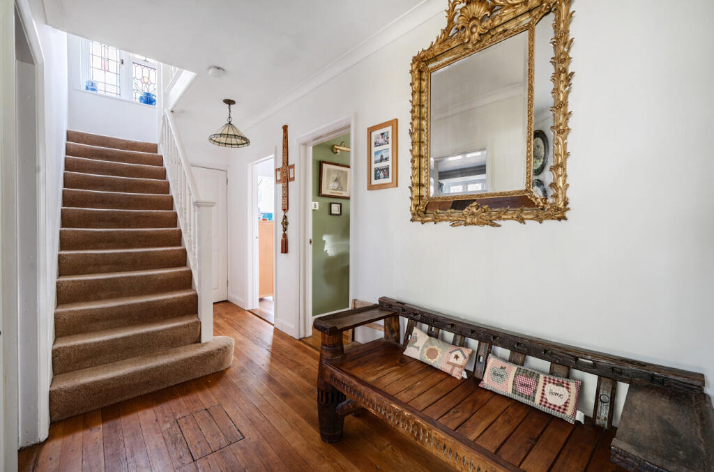 1328285-26-687e17...