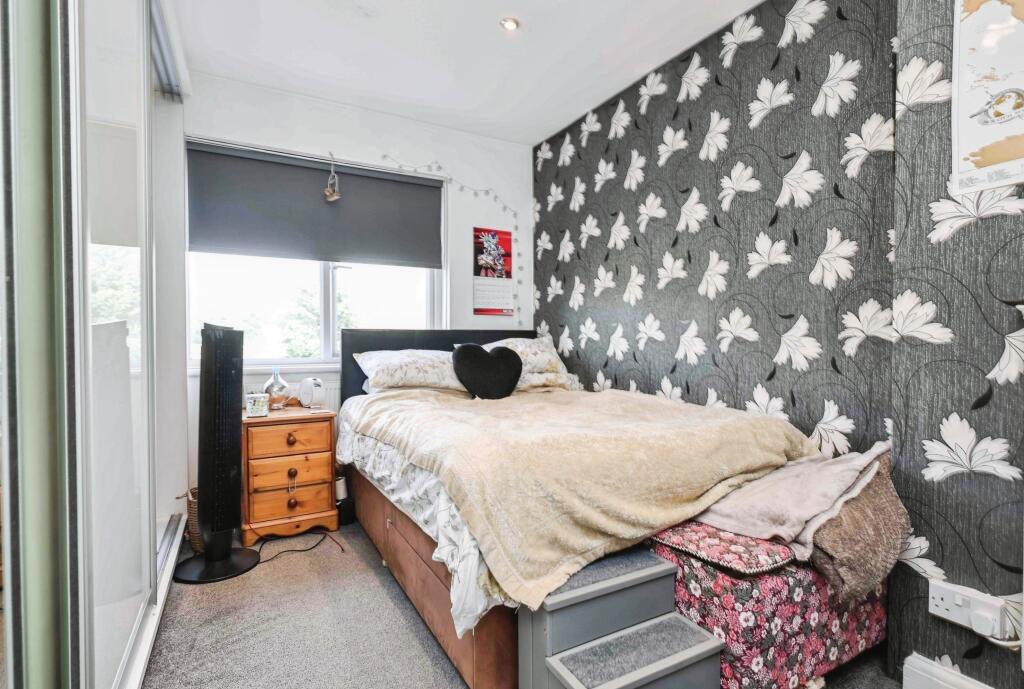 32rynalstreeteveshamwr114qa-3