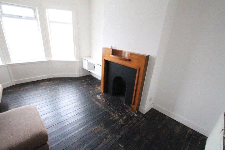 Sitting Room/Bedroom