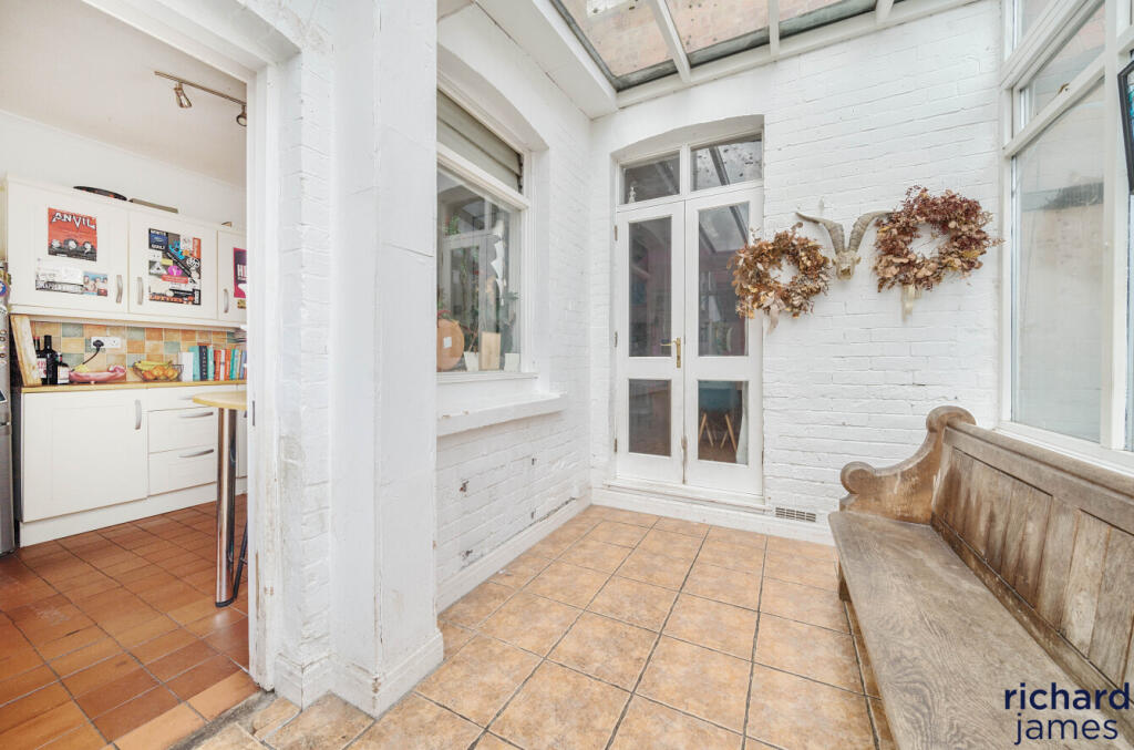 a2b5724e5ff54f77bb63cfd1699b3eb5