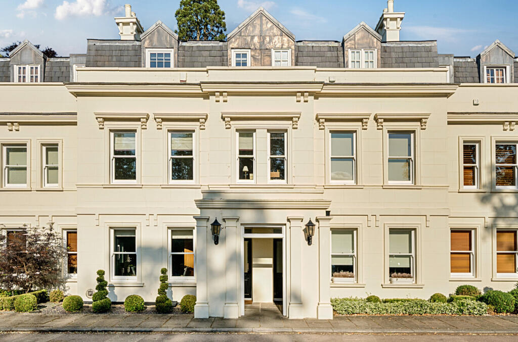 1310542-1-684fc20...