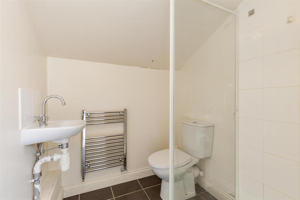 Bedroom 4 En Suite