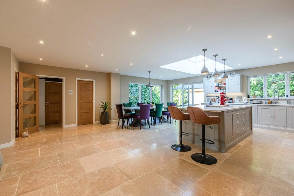 Open plan kitchen 
