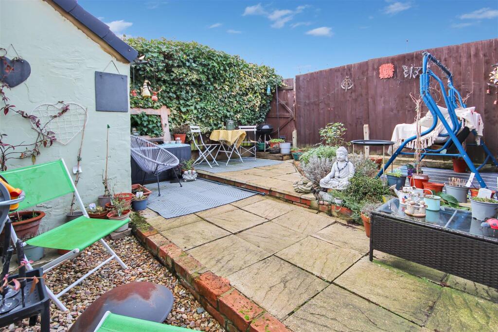 Rear Garden..JPG