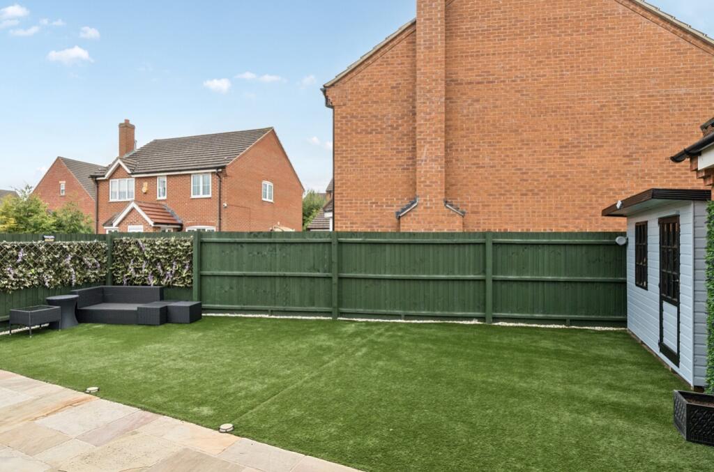 1331872-26-6888b4c07836f