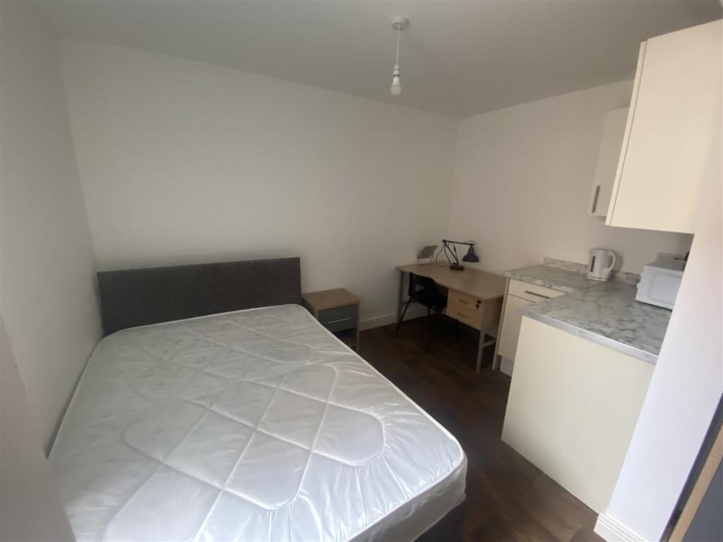 *EN-SUITE ROOM* Woodhouse Road, Mansfield