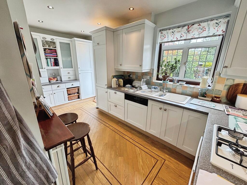 ca8f0b68kitchen202