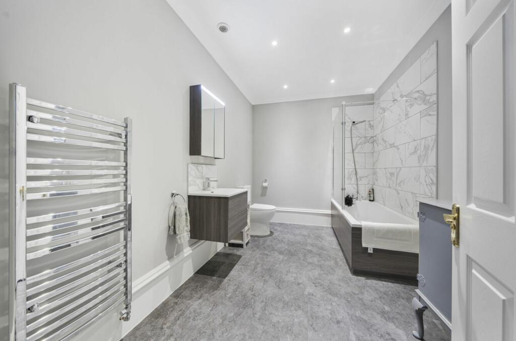 Bathroom (1)