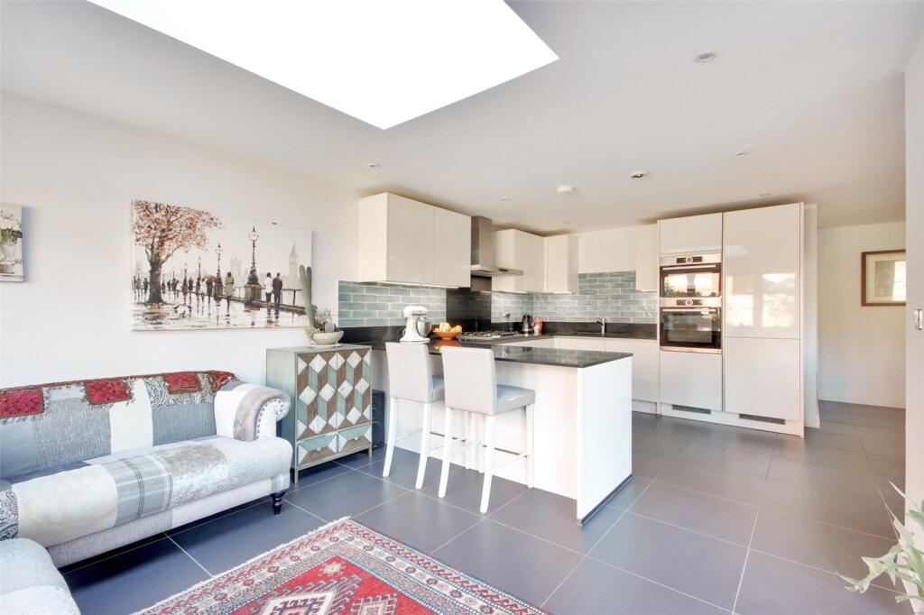 Kitchen/Diner/Family