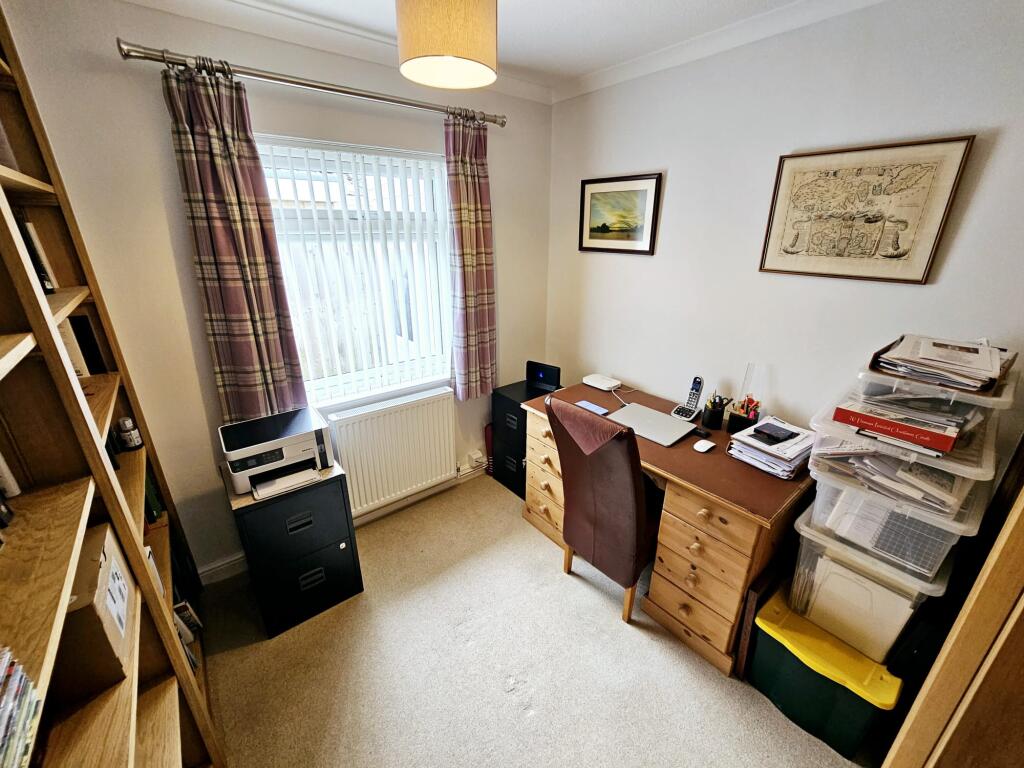 3e2743a0-b3f7-439f-a224-71d7450a16a7