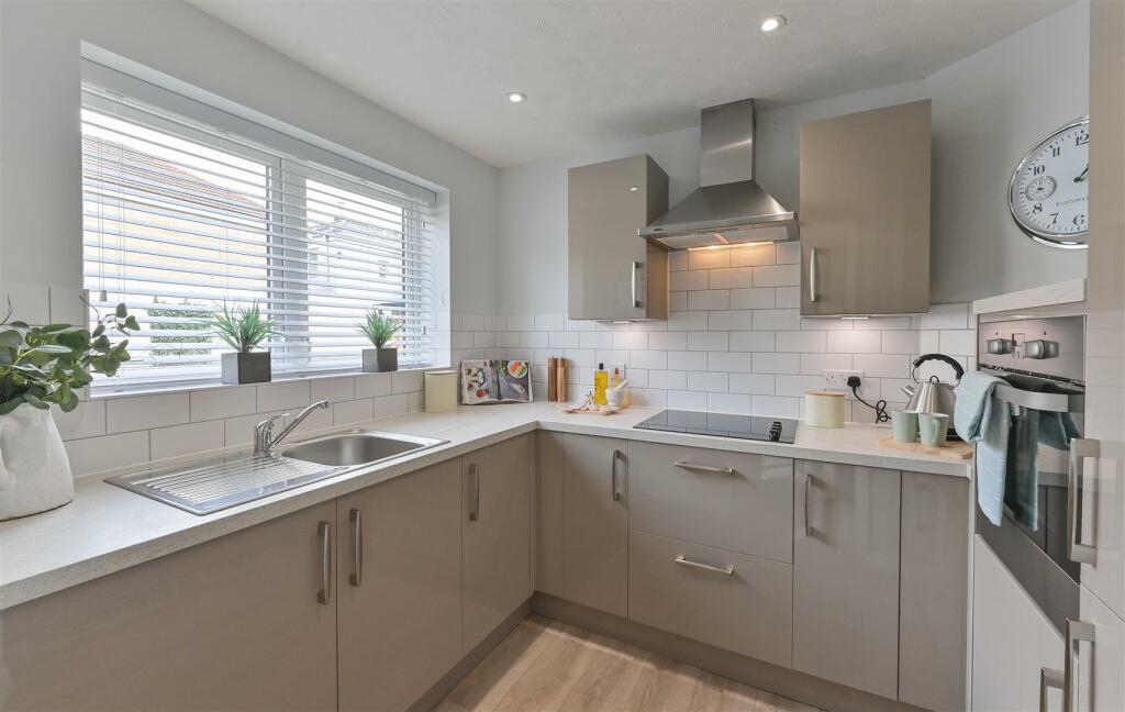 St Andrews Lodge Chippenham  two bed Kitchen.jpg