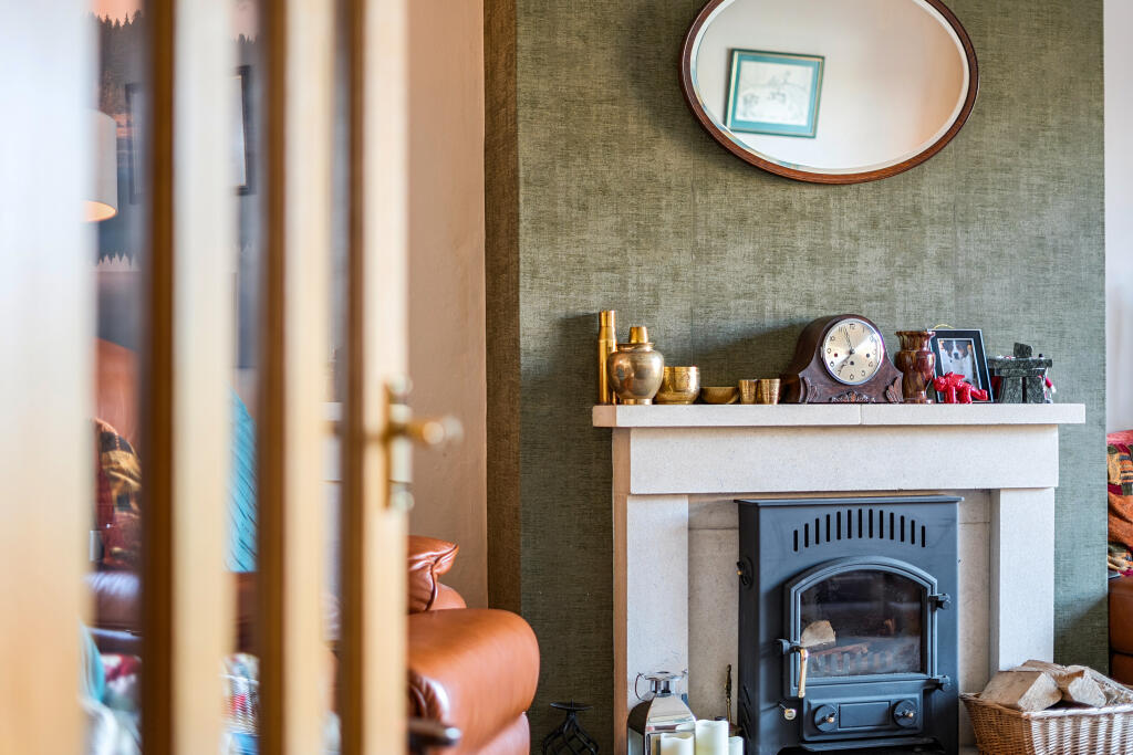 1381011869161322393a4