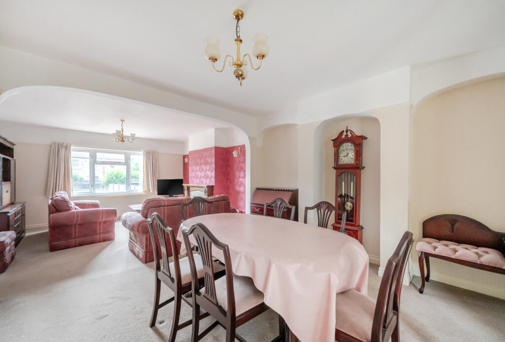 1343055-12-68a47f...