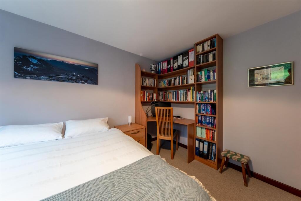 1 Fern Lea Mews-030.jpg