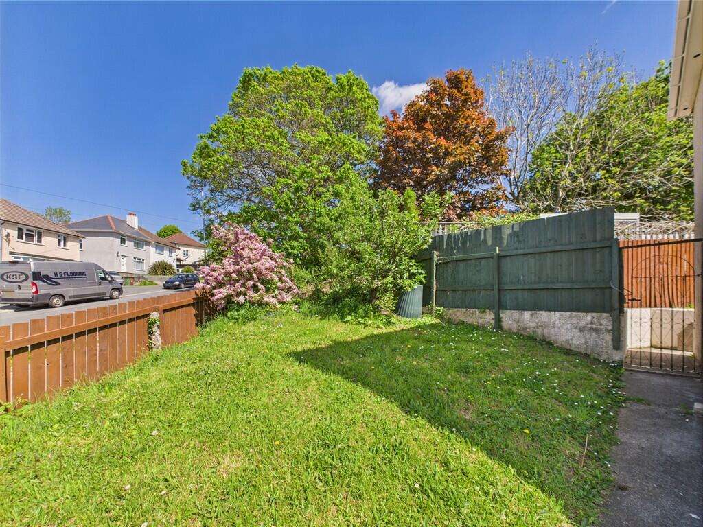 CAM03974G0-PR0138...