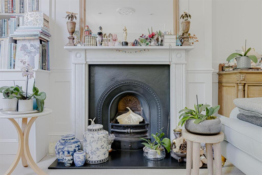 Hemingford Road (12).jpg