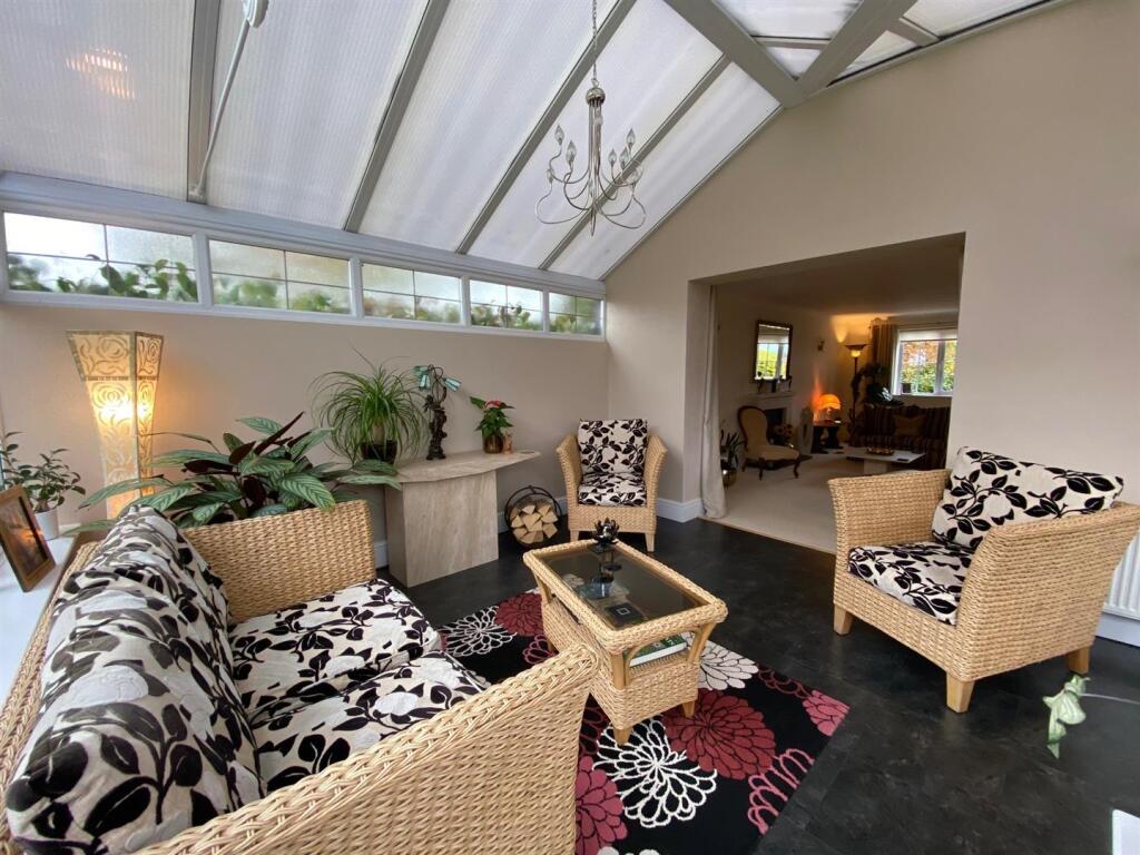 Garden Room.jpg